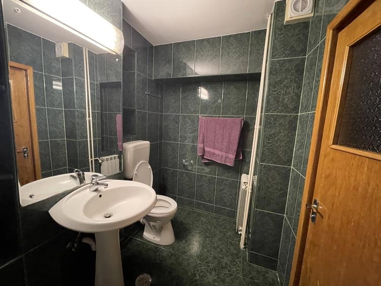 Apartament cu 3 camere decomandat în Unirii
