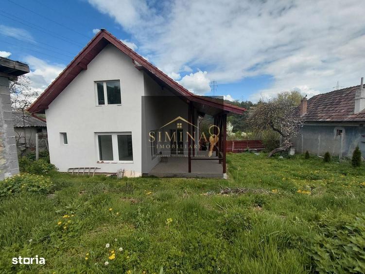 Casă cu 4 camere cu Teren 1100 Mp în Remetea