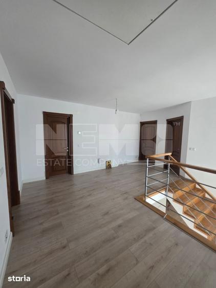 Casă cu 5 camere cu Teren 2903 Mp în Copălău