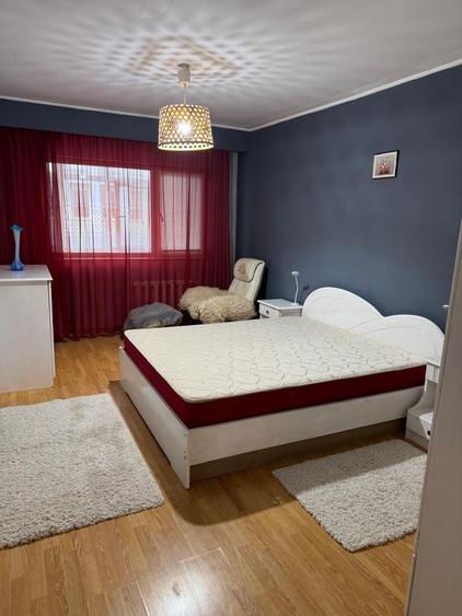Inchiriez apartament 4 camere 100 mp Str. Ecaterina Teodoroiu nr. 9 - 3