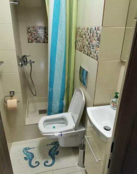 Apartament cu 3 camere decomandat, mobilat în Tomis III