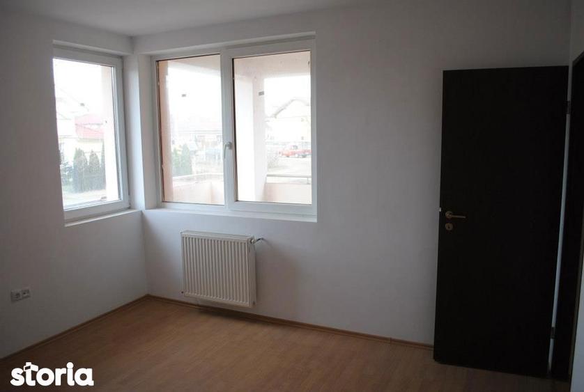 2 camere 42 mp, 1 dormitor, 1 baie cu du?, living - 7