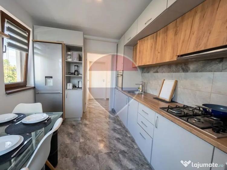 Apartament cu 2 camere decomandat în IAR