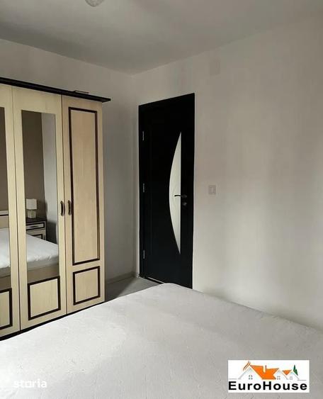 Apartament cu 3 camere în Cetate