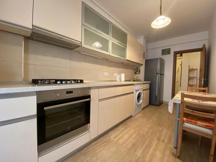 Drumul Taberei, Timisoara, mobilat, centrala, 700 euro,Liber de la 1  noiembrie - 1