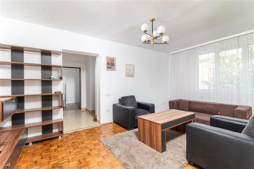 3 camere in Piata Abator, aproape de centrul Clujului - 2