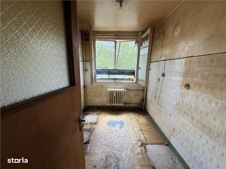 Apartament cu 3 camere în Uverturii