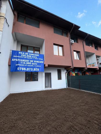 Casă cu 5 camere cu Teren 300 Mp în Chiajna