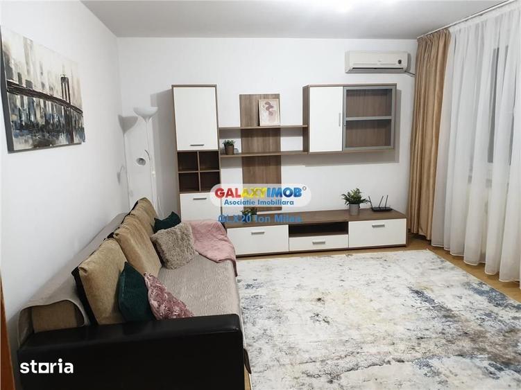 Garsonieră decomandată, mobilată în Tei