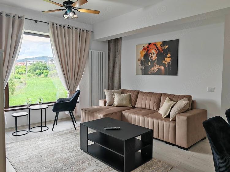 Apartament cu 2 camere decomandat în Exterior Vest