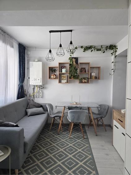 Apartament cu 2 camere semidecomandat în Nord