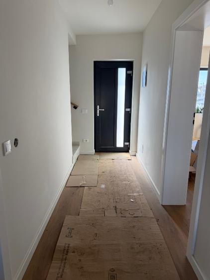 Duplex cu 4 camere cu Canalizare în Miroslava