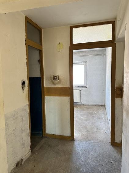 Apartament cu 3 camere decomandat în Ultracentral