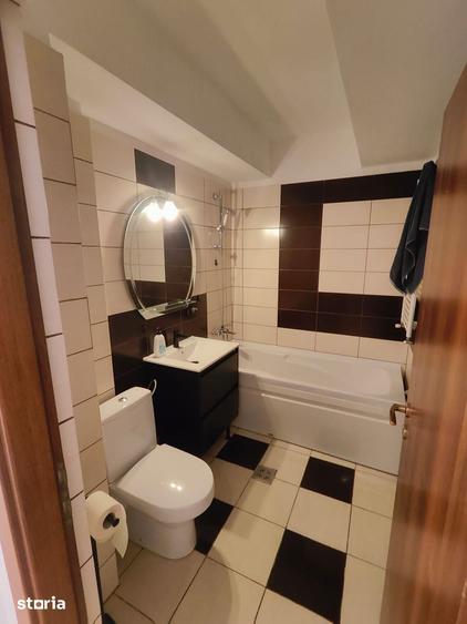 Apartament cu 3 camere decomandat în Tătărași