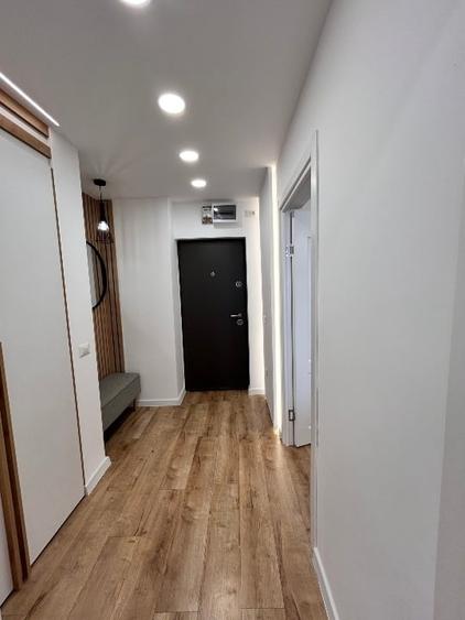 Apartament cu 2 camere semidecomandat, mobilat în Drumul Taberei