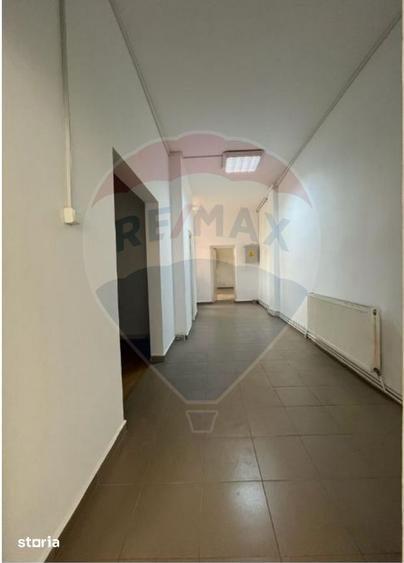 Spațiu comercial, de 110 mp, în Vasile Aaron