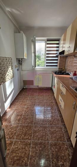 Apartament cu 2 camere semidecomandat în Est