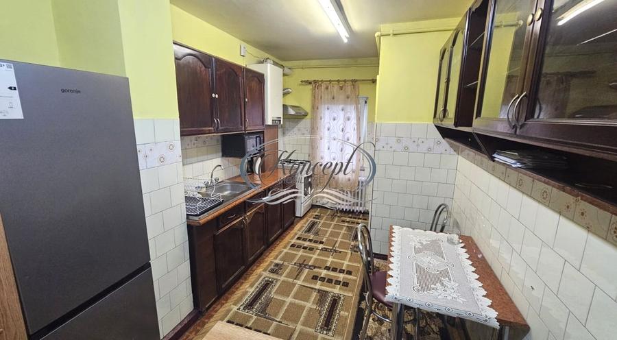 Apartament cu 3 camere decomandat, mobilat în Mănăștur