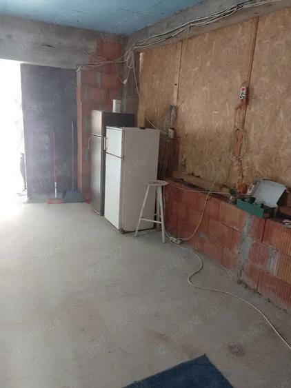Casă cu 6 camere cu Teren 559 Mp în Ordoreanu