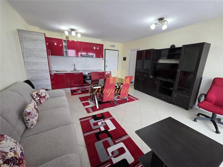 Apartament cu 3 camere decomandat, mobilat în Gheorghe Lazăr