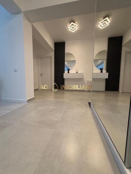 Apartament cu 2 camere decomandat, mobilat în Păcii