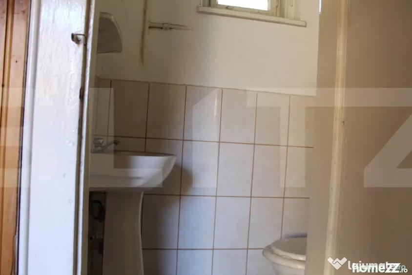 Spațiu comercial, de 1,557 mp, în Central
