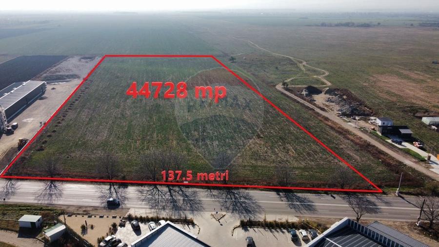 Teren Construcții intravilan de 44728 mp, în Brăilei