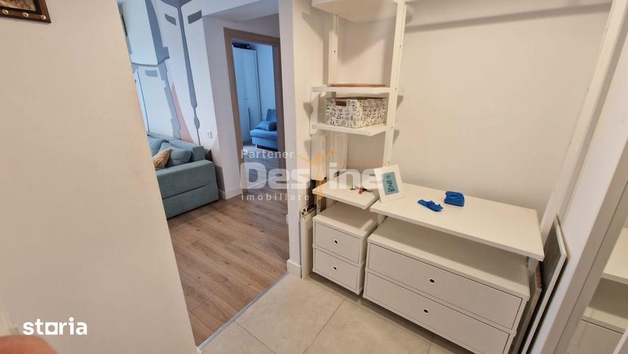 Apartament cu 3 camere, mobilat în Băneasa