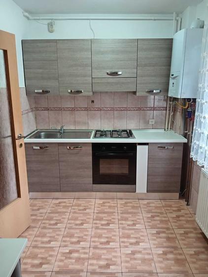 Proprietar | 2 camere decomandat, 65 mp, etaj 2, Tractorul 400. - 5