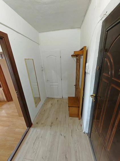 Garsonieră decomandată în Bartolomeu