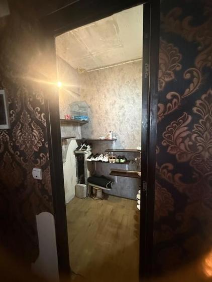 Apartament cu 3 camere decomandat în Mărăței