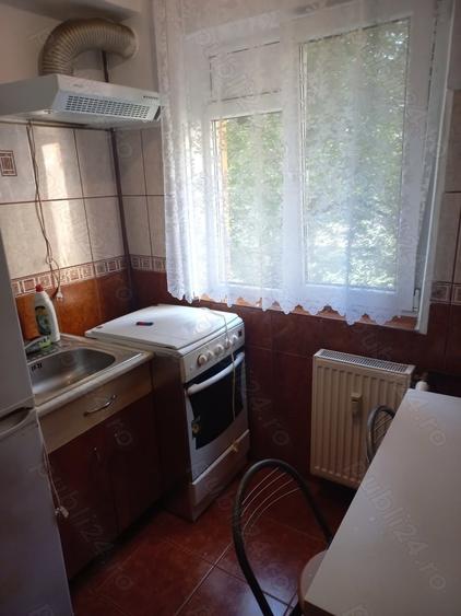 Garsonieră semidecomandată în Girocului