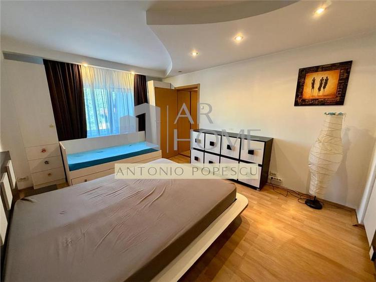 Apartament cu 2 camere decomandat, mobilat în Central