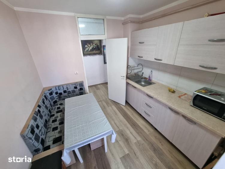 Apartament cu 2 camere decomandat în Vasile Alecsandri