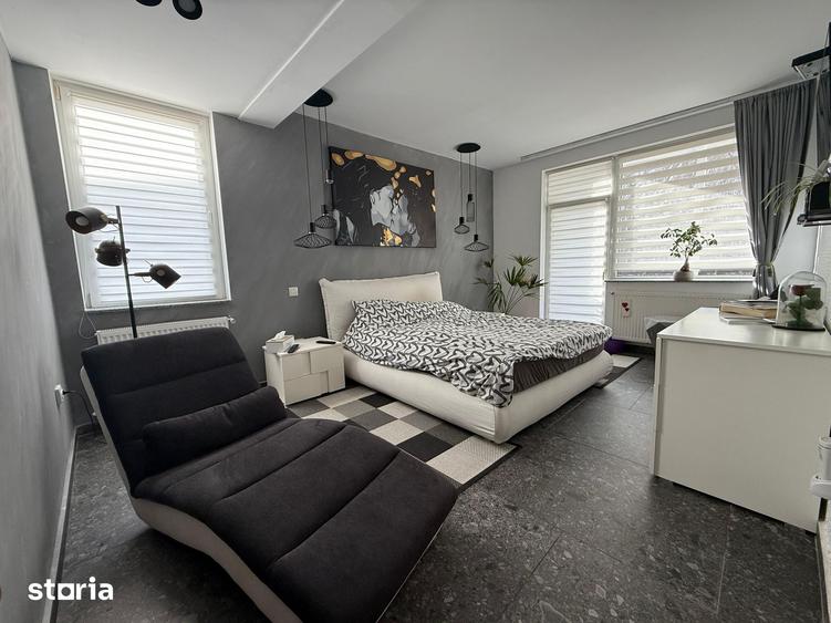 Casă cu 5 camere cu Teren 467 Mp în Făget