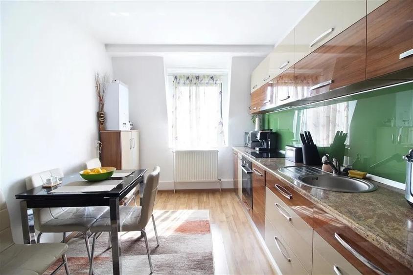 Apartament cu 2 camere decomandat, mobilat în Mărăști