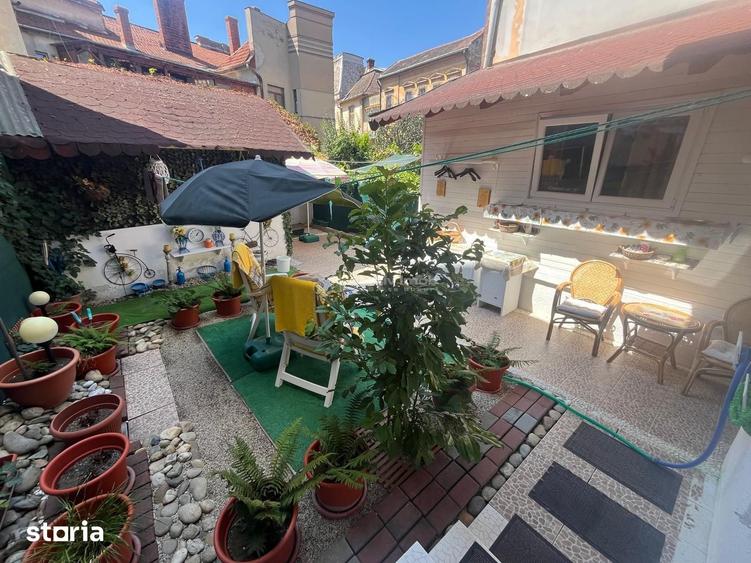 Apartament cu 4 camere în Central