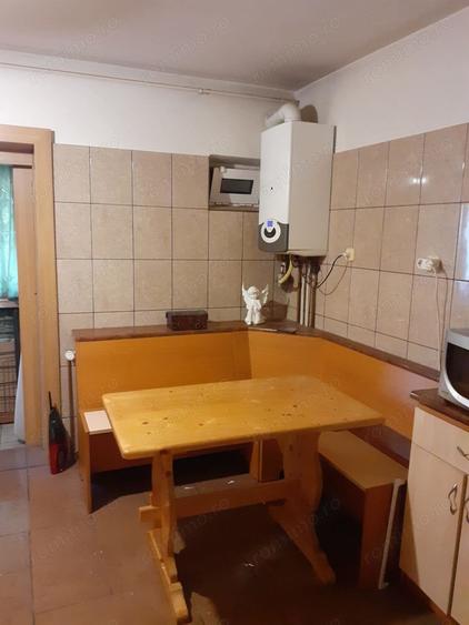 Apartament cu 3 camere decomandat în Complex Studențesc