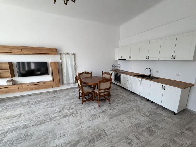 Apartament cu 3 camere decomandat, mobilat în Grigorescu