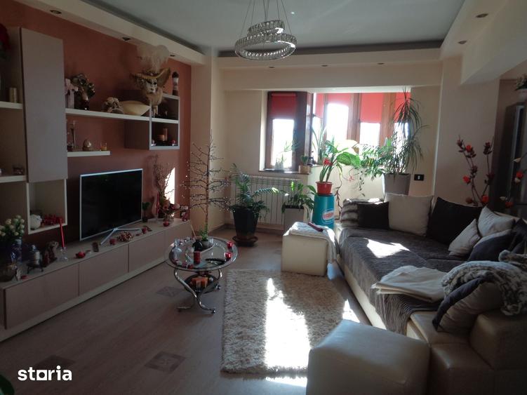 Apartament cu 2 camere în Intim