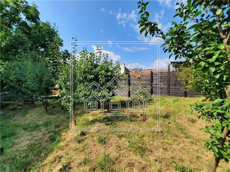Casă individuală cu 4 camere cu Teren 1177 Mp în Cisnădioara