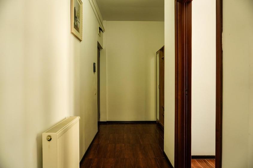 Apartament cu 2 camere decomandat în Năvodari