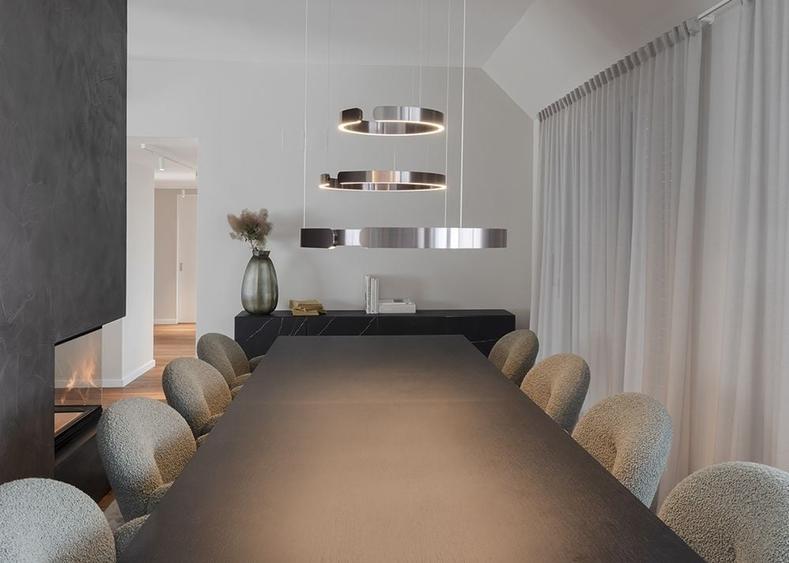 Apartament cu 4 camere semidecomandat în Pipera