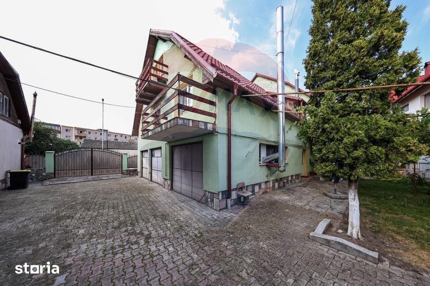 Casa cu gradina in zona Centrala Secele - 15