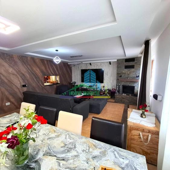 Casă cu 7 camere cu Teren 960 Mp în Câmpineanca