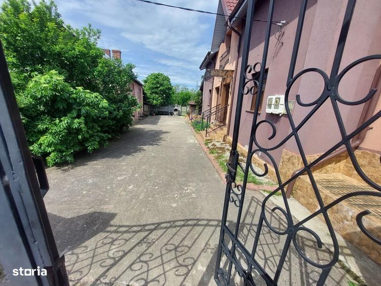 Casă cu 4 camere în Central