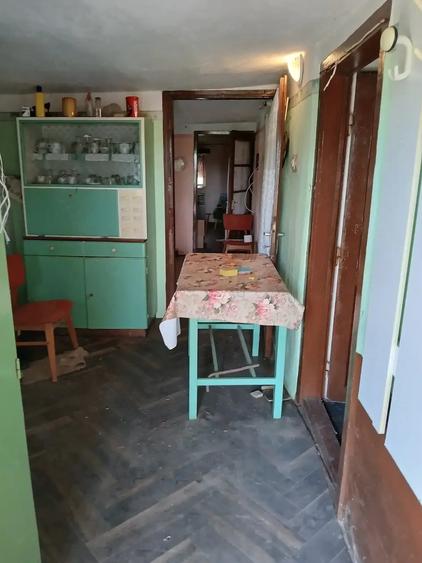 Casă cu 3 camere cu Teren 1500 Mp în Drăgășani