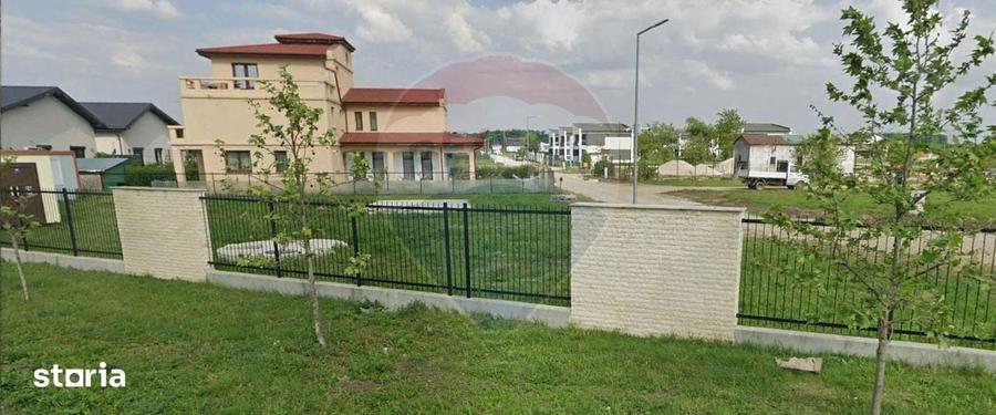 Casă cu 5 camere cu Teren 600 Mp în Tărtășești