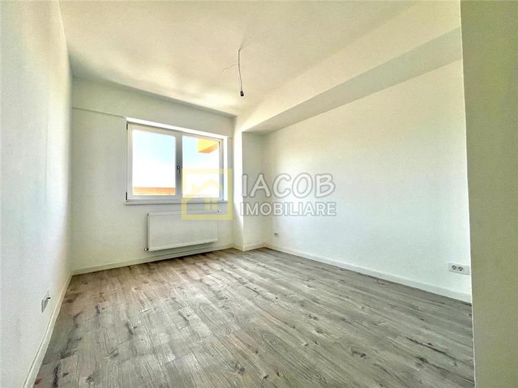 Apartament cu 2 camere decomandat în Semicentral
