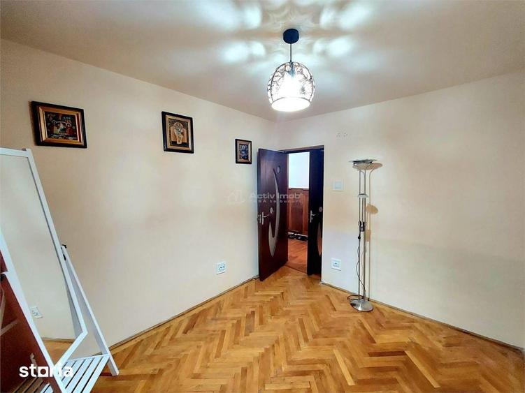 4 camere, 80 mp , etaj 4, zona Balcescu, Aleea Parcului - 14
